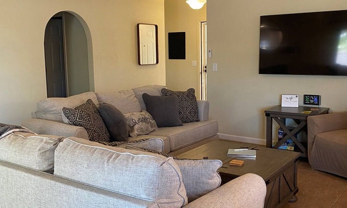 Fort Mohave House | Palo Verde Place: A Family Place 11:00 am Check-in