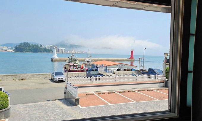 Suryuk Hotel | Pam Beach