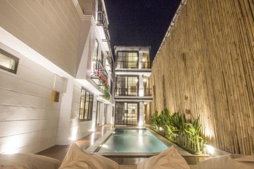 Seminyak Hotel | PAMELA BALI