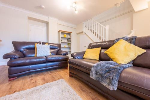 Aberkenfig House | Pandy Road by Tŷ SA