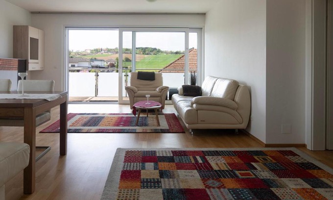 Dobl-Zwaring Apartment | Panoramablick Dobl