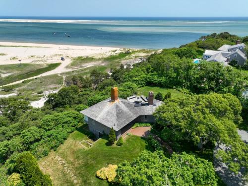 Chatham House | Panoramic Water Views w Private Beach