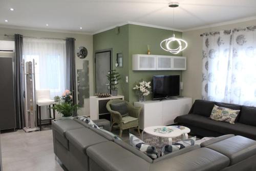 Mavromati House | Panos modern country house