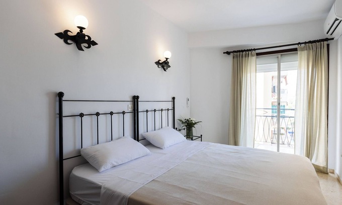 Calpe City Center Apartment | Paola's Wave