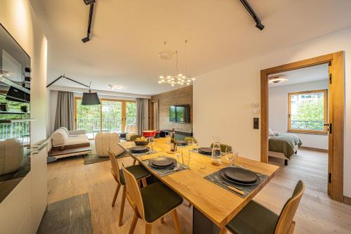 Chamonix City Centre Apartment | Paradisa Mer de Glace Elegant brand new 3-bedroom apartment