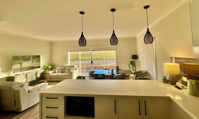 San Remo House | Paradise at San Remo