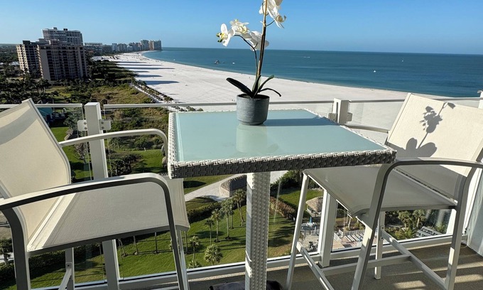 Marco Island Condo | Paradise awaits you! newly remodeled 2/2 with breathtaking beach views!
