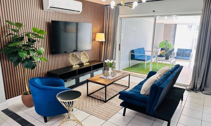 Bay Crest Park Apartment | Paradise Beach Tampa #2