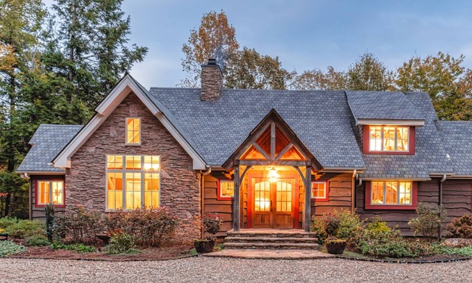 Saluda House | Paradise Found in Saluda