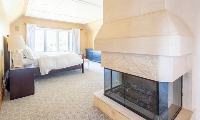 Saanich East Other | Paradise Found: Sought-After 2-Acre Oceanfront Mansion! 9000 sq feet of luxe!