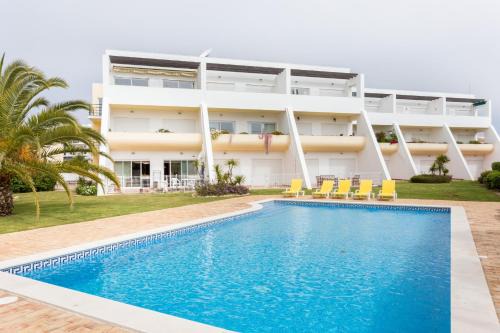 Albardeira Apartment | Paradise Home by Seewest