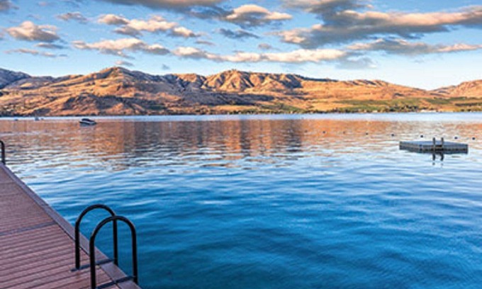 Chelan Resort | Paradise in the North West . YES !