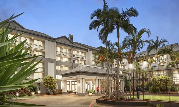 Surfers Paradise Apartment | Paradise Island Resort Surfers Paradise - Garden Suite