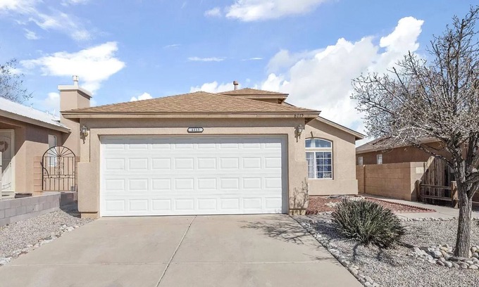 Skies West House | Paradise Skies. Charming 3/2 home in NW Albuquerque