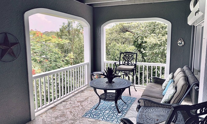 Rosendal House | Paradise Villa