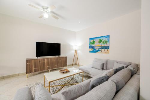 Coco House | Paradizio 204