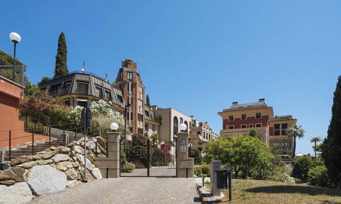 Alassio Apartment | Parco Villa Fiske 2