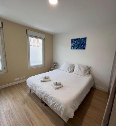 Saint-Charles du Port Apartment | Parfait F1, Entrée du Havre #4