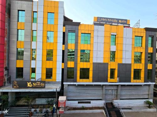 Shamshabad Hotel | Park Niveda