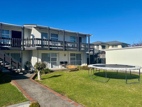 New Plymouth Hotel | Parkside Motel and Apartments