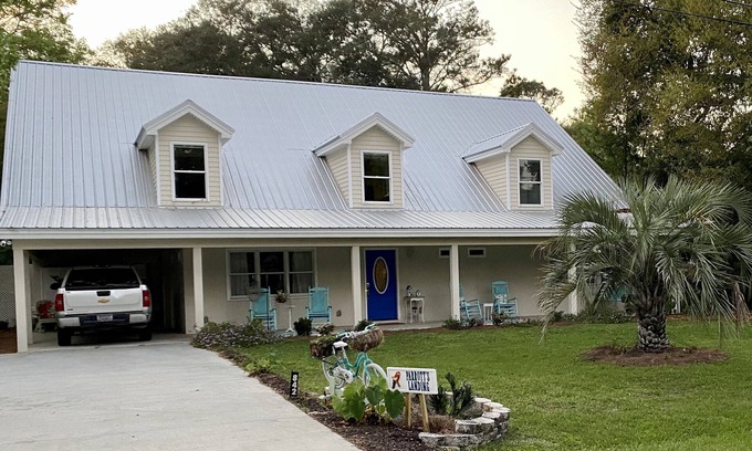 Jekyll Island House | Parrott’s Landing: Be at Home By the Sea, Relaxing with Family and Friends