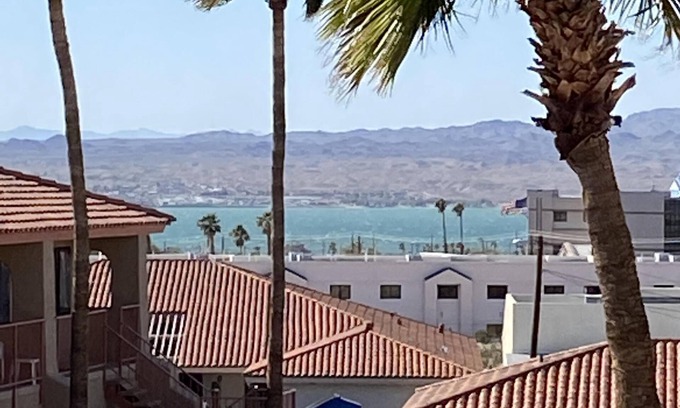 Lake Havasu City Condo | Pasado Del Rio, Downtown getaway