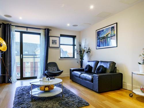 Cathedral Quarter Apartment | Pass the Keys City Centre Cathedral Quarter Walk Everywhere