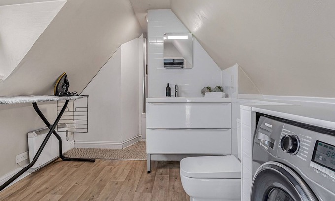 Canterbury Apartment | Pass the Keys | City Centre Apartment Canterbury