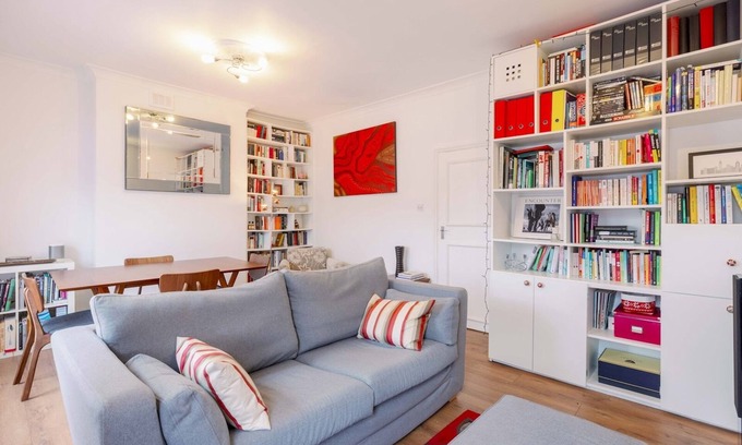 Queen's Park Apartment | Pass the Keys | Queen's Park Secret Gem