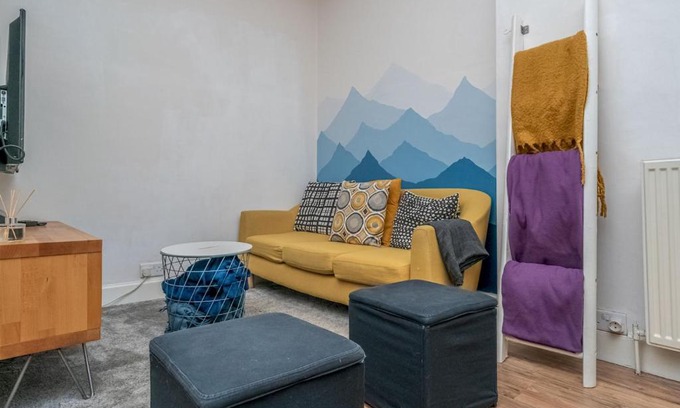Tollcross Apartment | Pass the Keys Renovated 2 Beds flat near City Centre and Meadows