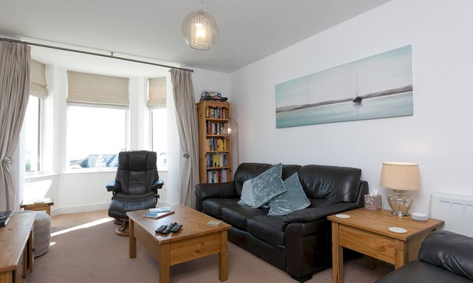 Trearddur Bay Apartment | Pass the Keys | Spectacular Sea View Apartment with free Parking