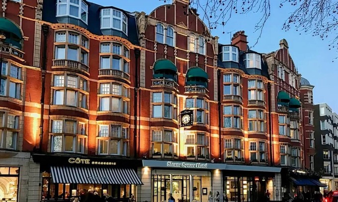 Stratford and New Town Apartment | Pass the Keys | Spacious family house, Stratford