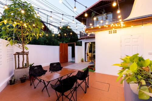 Thapae House | Patio Na Thapae, Chiangmai