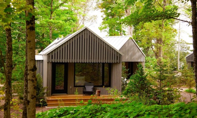 Algonquin Highlands Cabin | Pause. Reflect. at Dimensions | Cabin Nine
