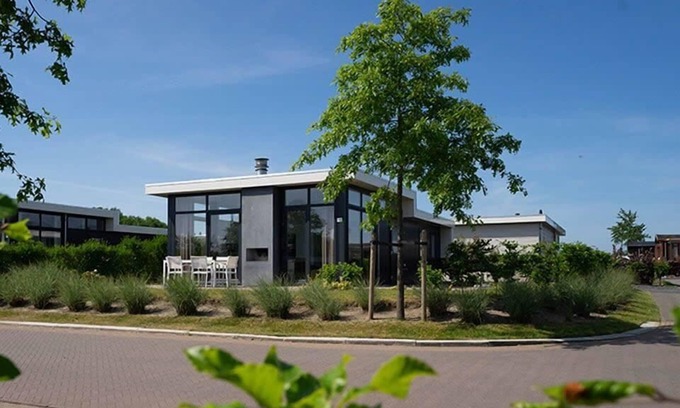 Susteren House | Pavilion 8