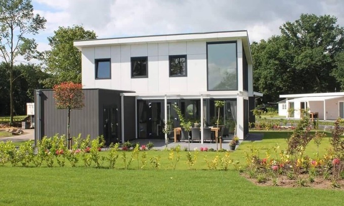 Susteren House | Pavilion l'etage 6