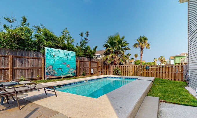 Leeward Sands House | PC644 Golf Cart Included, Pet Friendly, Private Pool