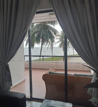 Taman Haji Zainal Apartment | PD Seaview Corus Paradise Lagoon