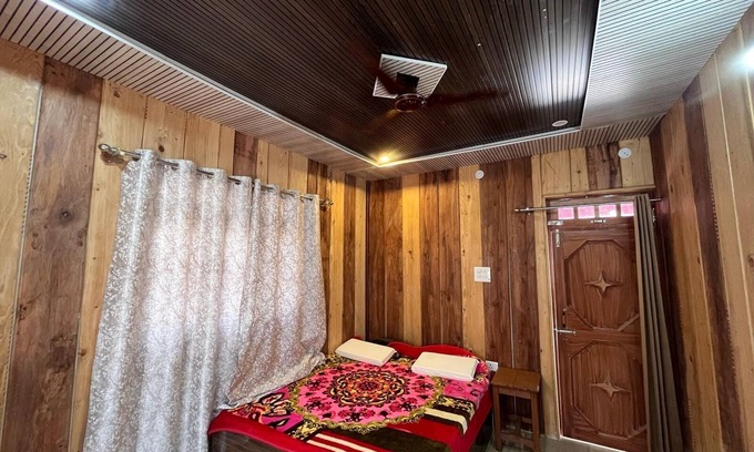 Dugalbitta Hotel | Peace Forest Retreat