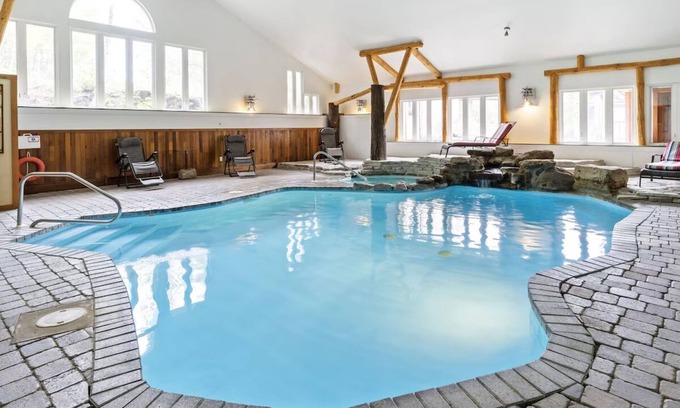Mauricie House | Peaceful 2-Unit Forest Escape w/Spa, Fireplace Near Wolf River & Mauricie Park