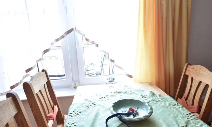 Maltzien Apartment | Peaceful Apartment in Maltzien with Lake nearby