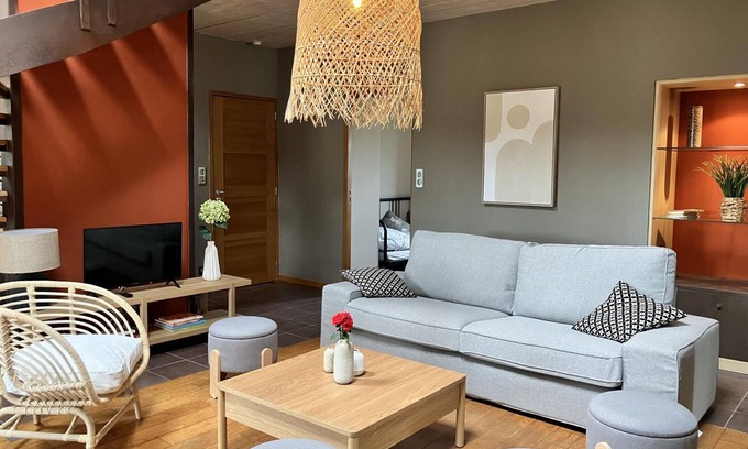 Montbeugny Cottage | Peaceful cottage for 14 with Wi-Fi and pets allowed in Allier