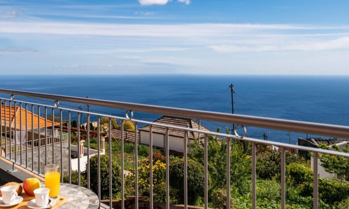 Prazeres Apartment | Peaceful, great for walks | SeaView Apartment