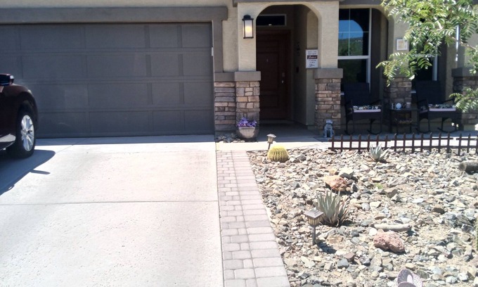 Estrella Mountain Ranch House | Peaceful home in Estrella Mountains with beautiful lake for walking