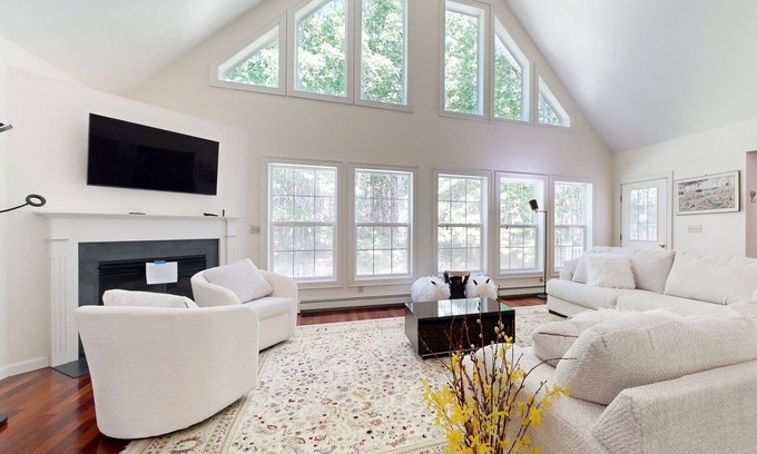 Wiscasset House | Peaceful home with forest views & great yard - minutes to town