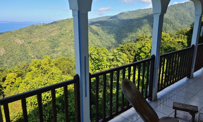 Vieux-Habitants House | Peaceful House