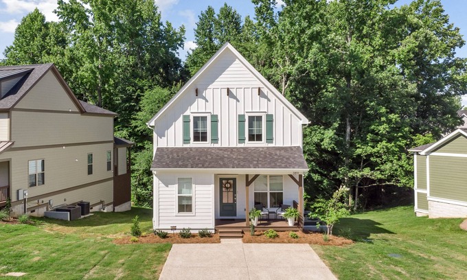 Tullahoma House | Peaceful Lake Home on TIms Ford