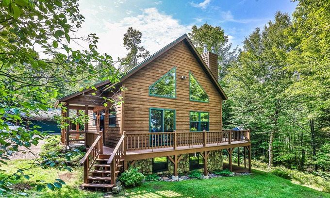 Presque Isle House | Peaceful Lakefront House with Private Dock, Free WiFi, Private W/D, & Lake Views
