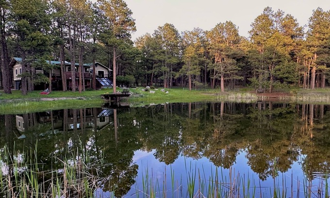 Colorado Springs House | Peaceful private 15 acres, hot tub & pond! Black forest - 25 mins from Springs