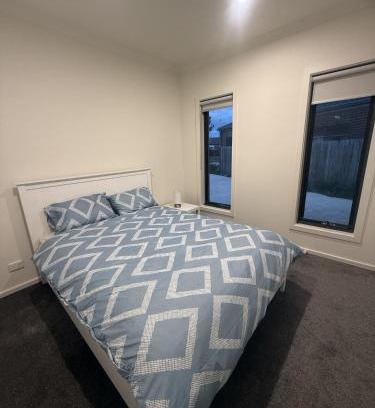 Wyndham Vale Bed & Breakfast | Peaceful Private Room in Wyndham Vale